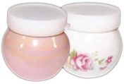 Porcelántégely kupakkal - fehér főképe